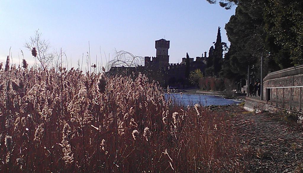 Villa Paradiso Apartment Sirmione Extérieur photo